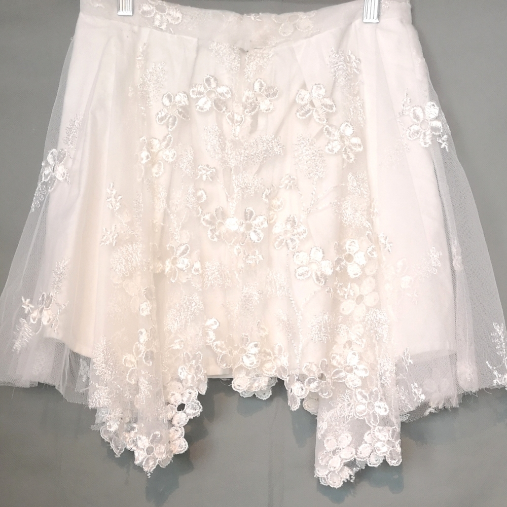 Neo-vintage Eco-lux handmade upcycle WHITE crochet lace full volume ballet skirt